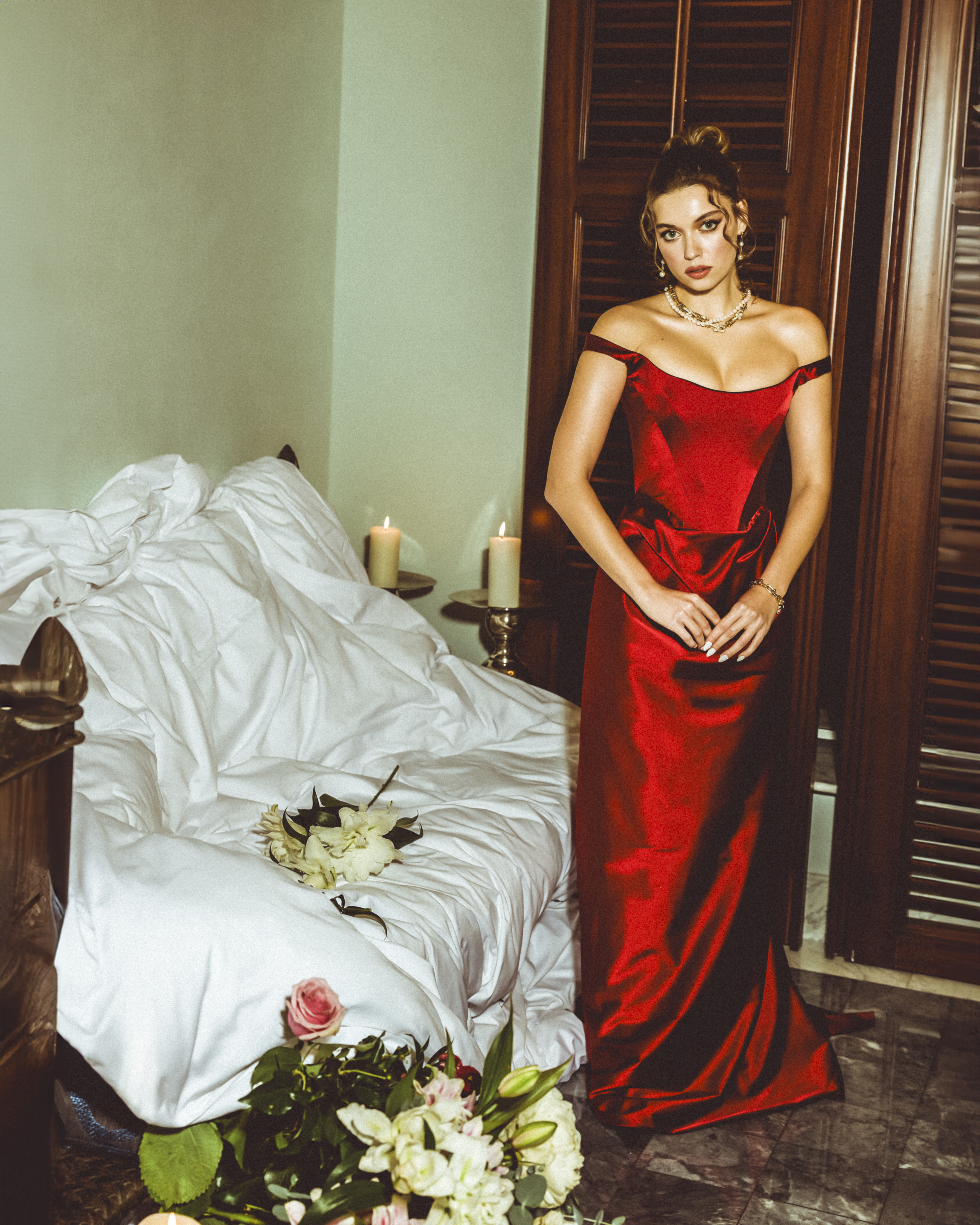 Afra Saraçoğlu